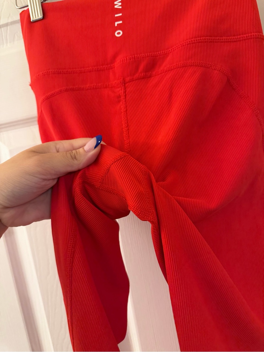 Wilo The Label Ribbed High Rise Ruched Ankle Leggings - Picture 5 of 6